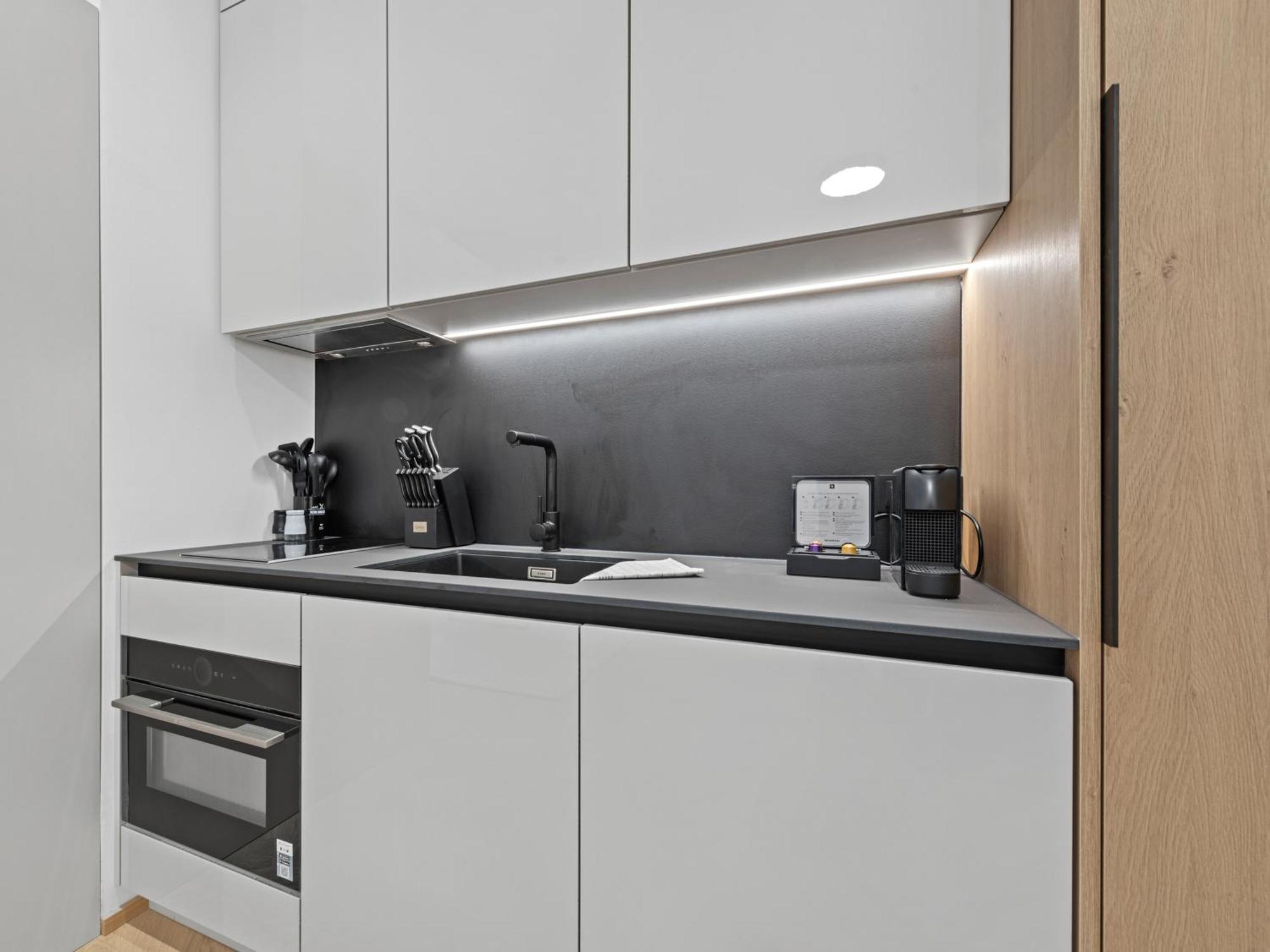 Gt7 Apartments District 9 - Managed By Sky9 Apartments Vienne Extérieur photo