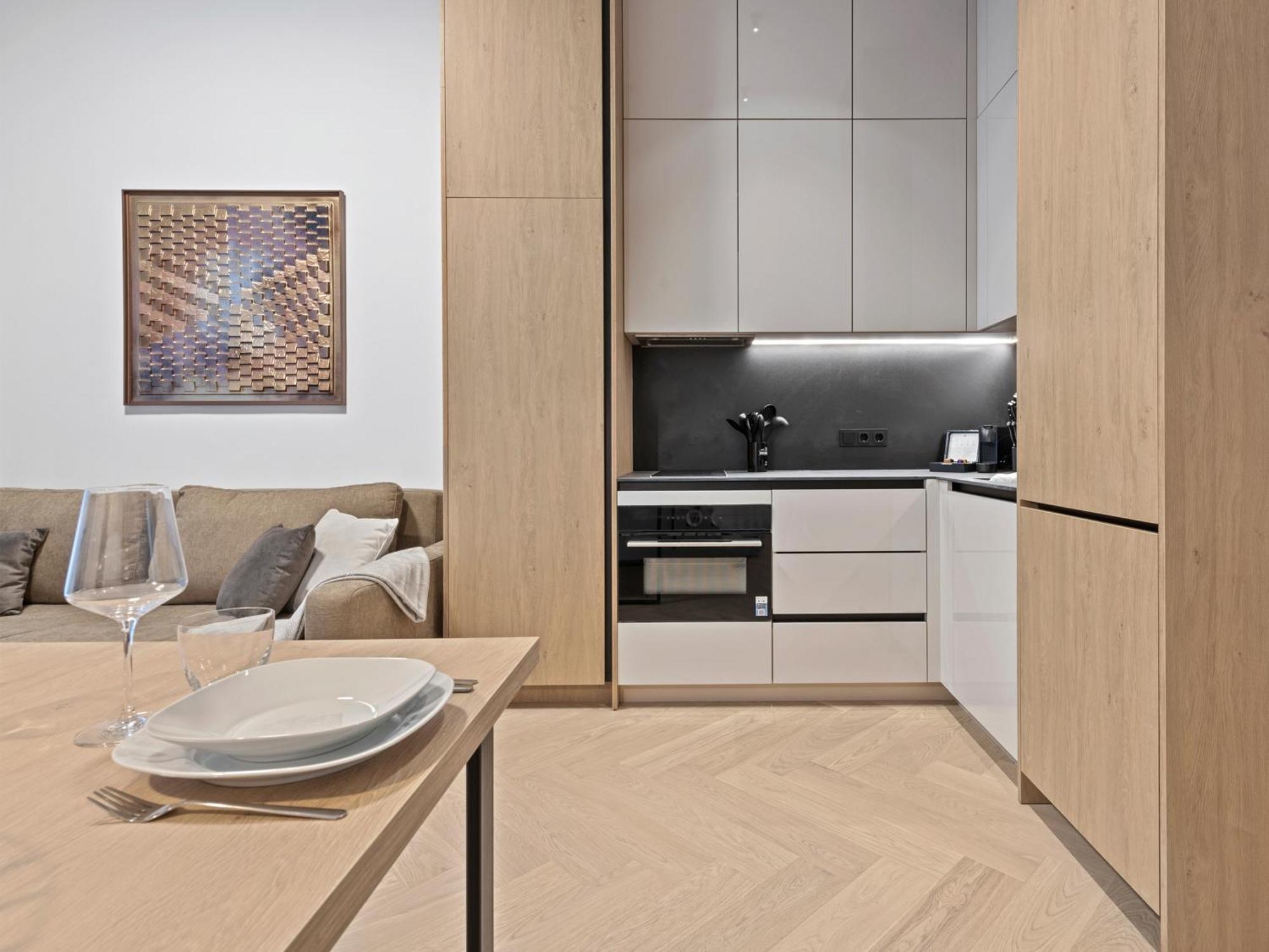 Gt7 Apartments District 9 - Managed By Sky9 Apartments Vienne Extérieur photo