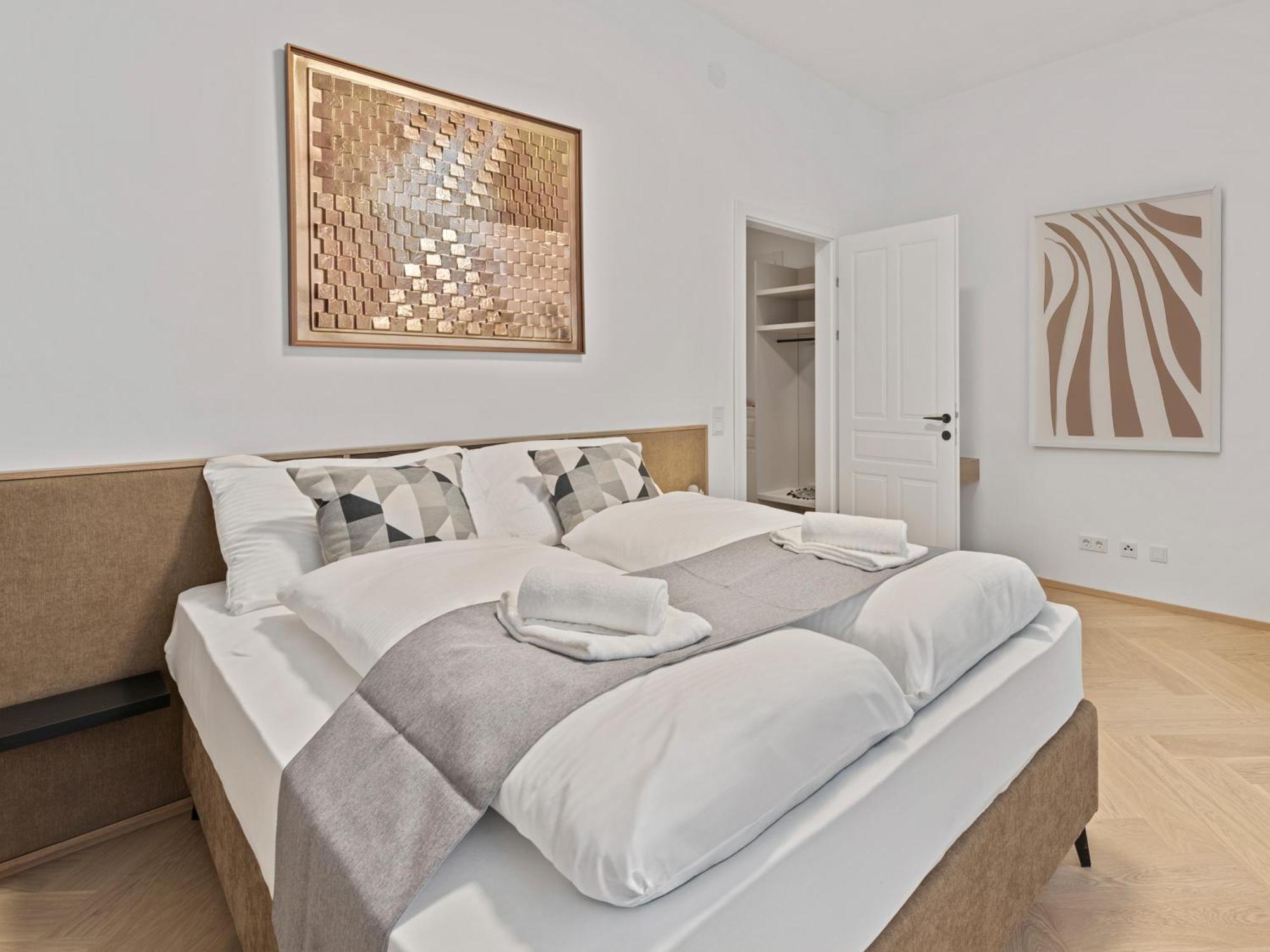 Gt7 Apartments District 9 - Managed By Sky9 Apartments Vienne Extérieur photo