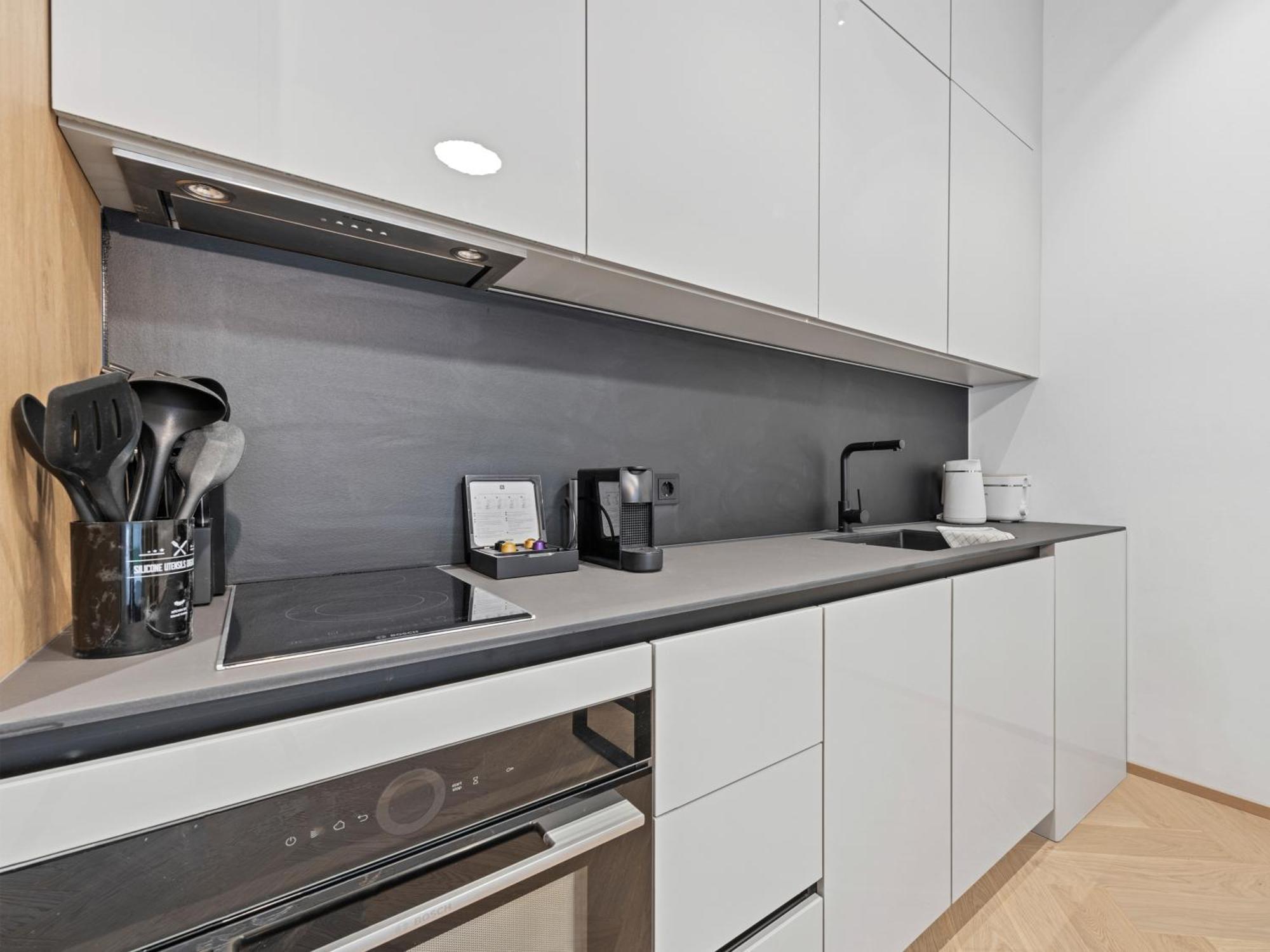 Gt7 Apartments District 9 - Managed By Sky9 Apartments Vienne Extérieur photo